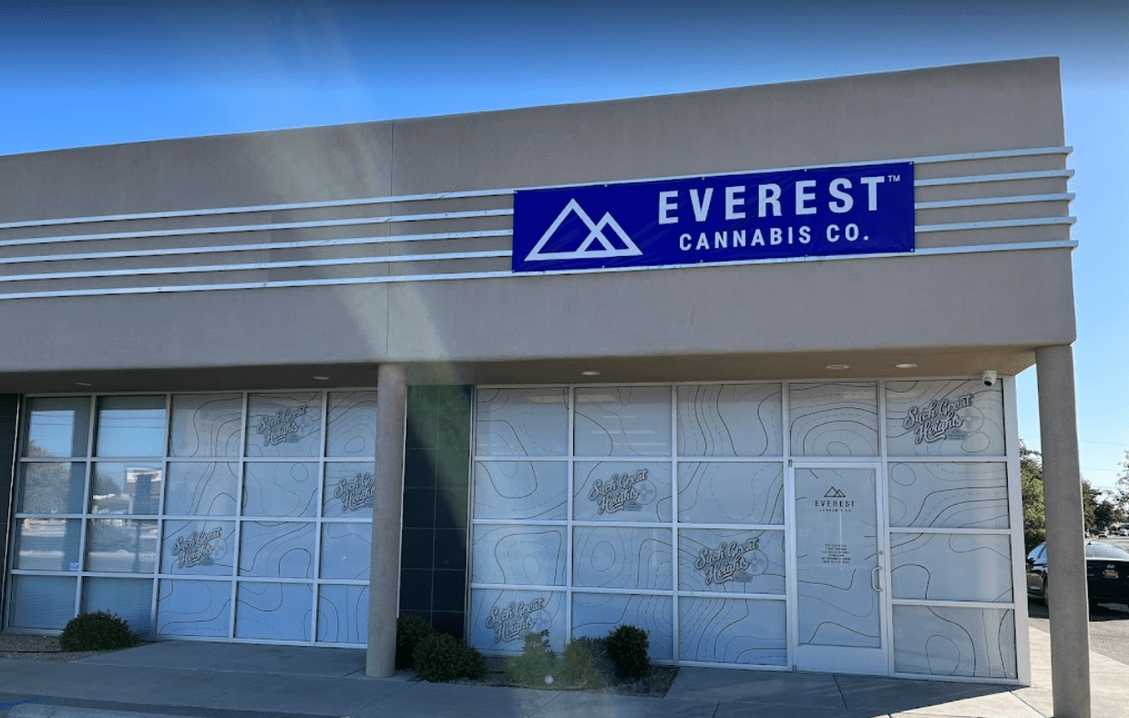 Unveiling the Unmatched Excellence of EverestNM Cannabis Dispensary